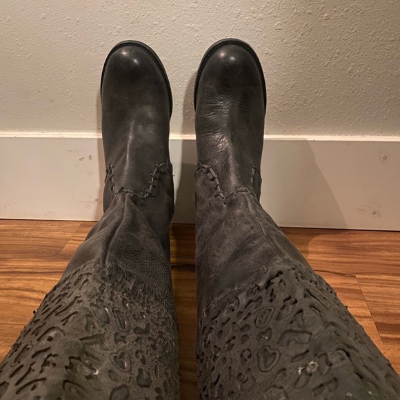 Corral tall leather leopard boots - Picture 4 of 11